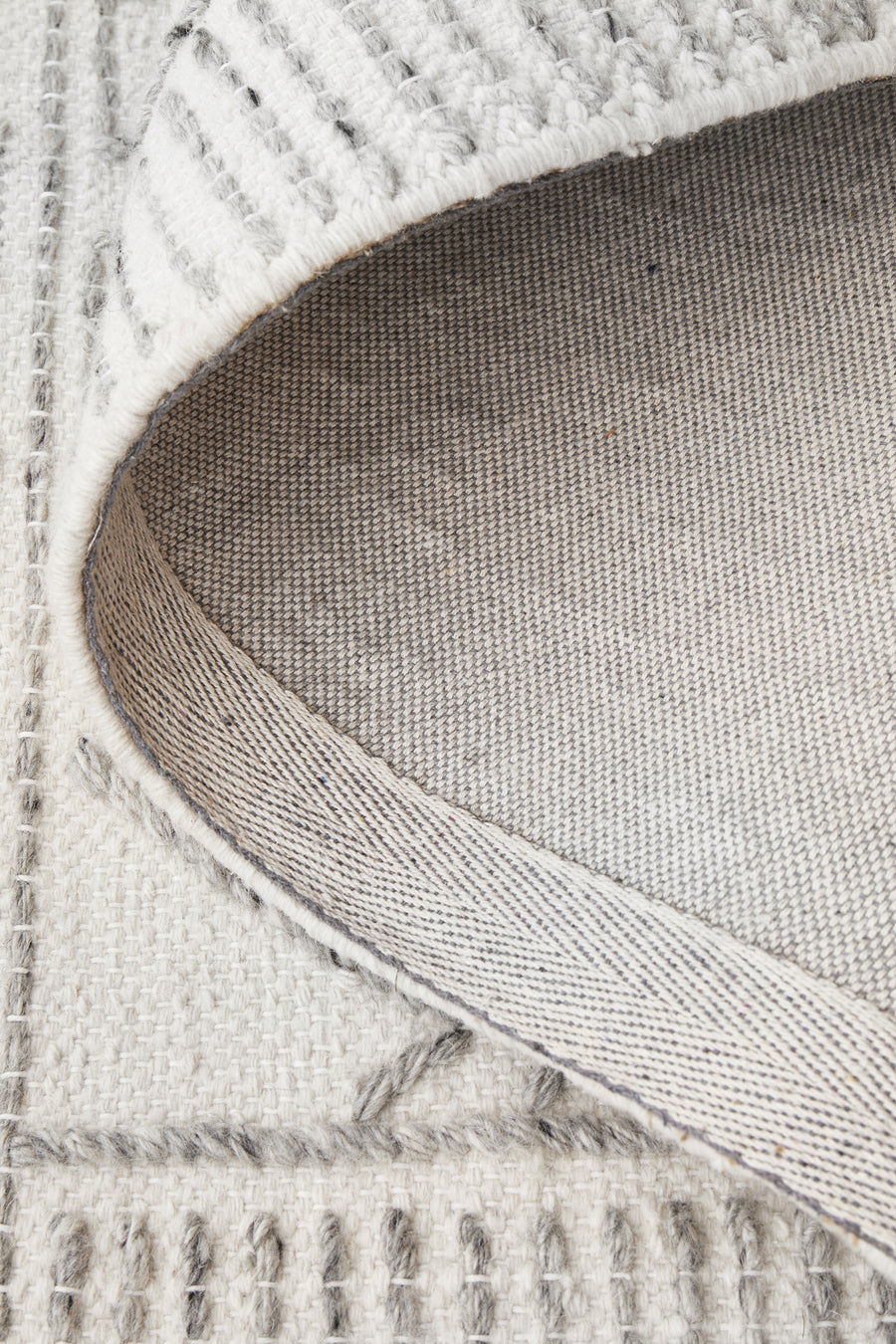 Kenya Tribal Ivory & Grey Wool Rug