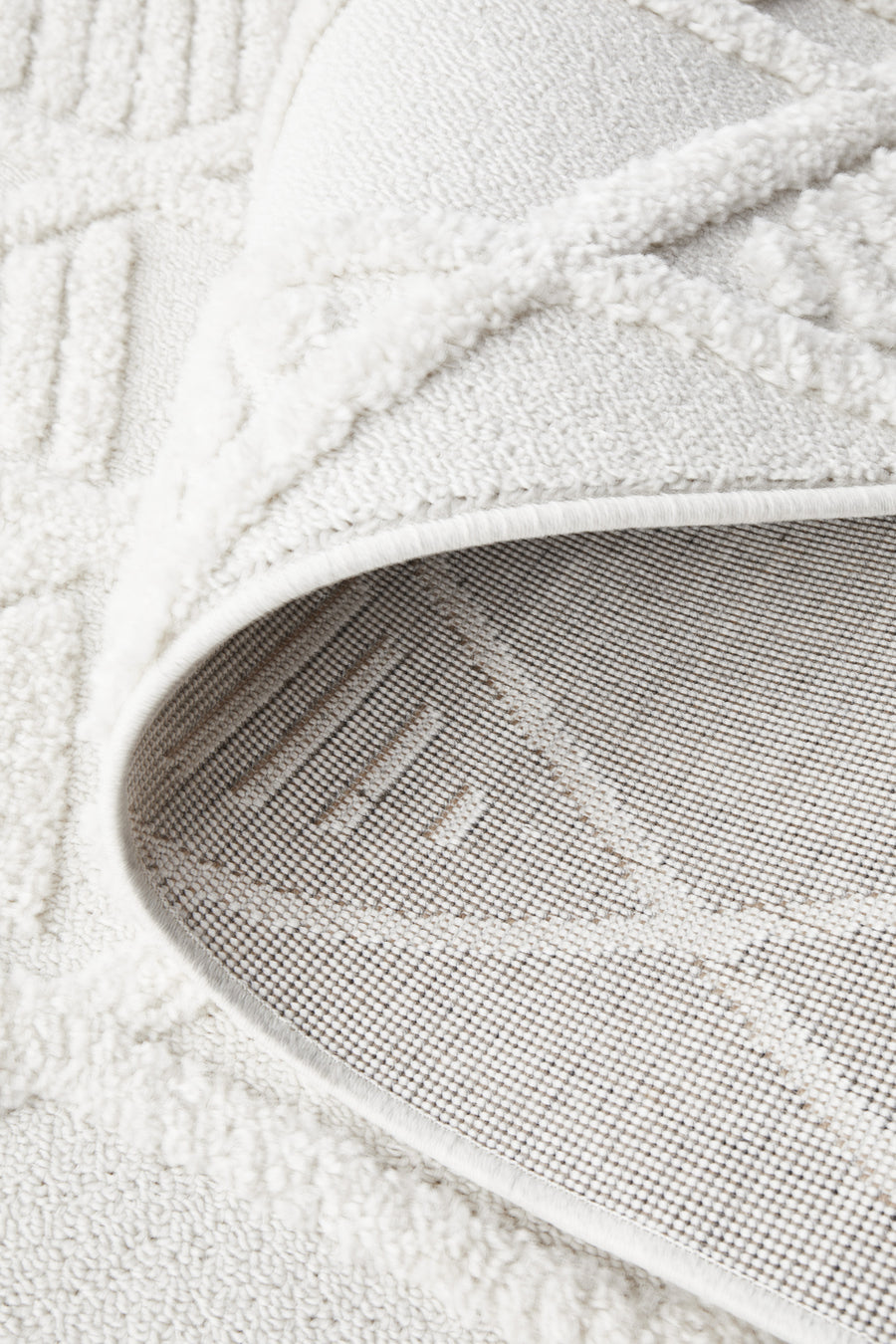 Mari Lisa White Diamond Pattern Rectangle Rug