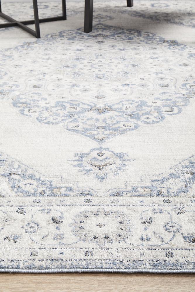 Emily Traditional Blue & White Floral Pattern Rug