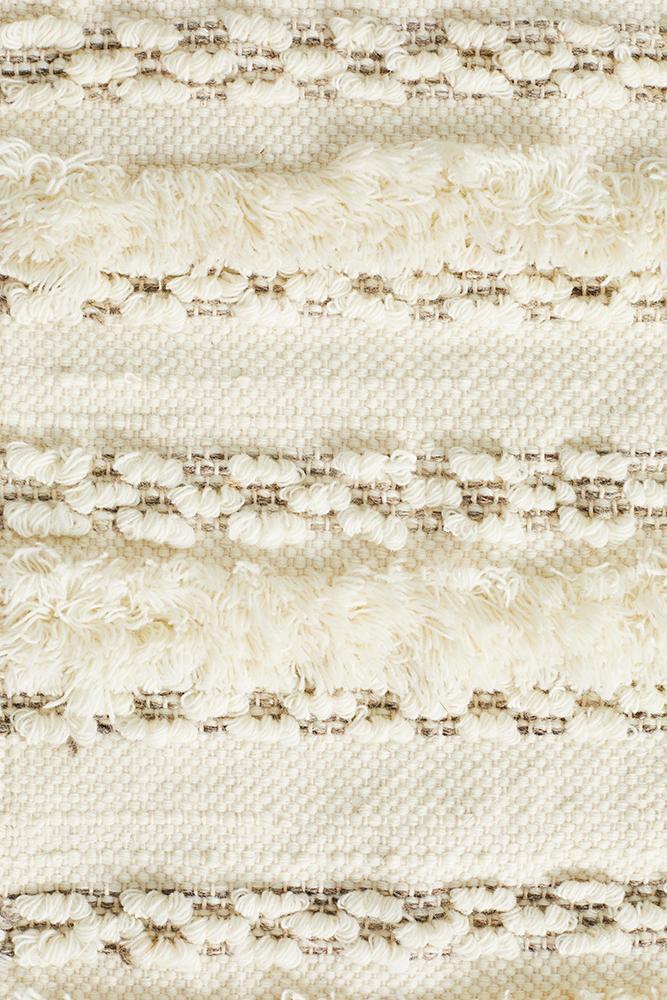 Lila Tribal Wool & Cotton Hand Woven Ivory Rug