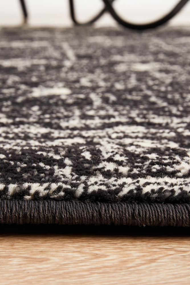Chantel Transitional Charcoal Monochrome Round Rug