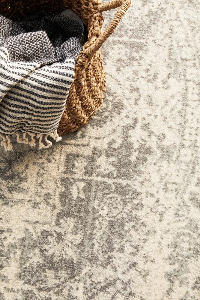 Camilla Transitional Grey & White Distressed Round Rug