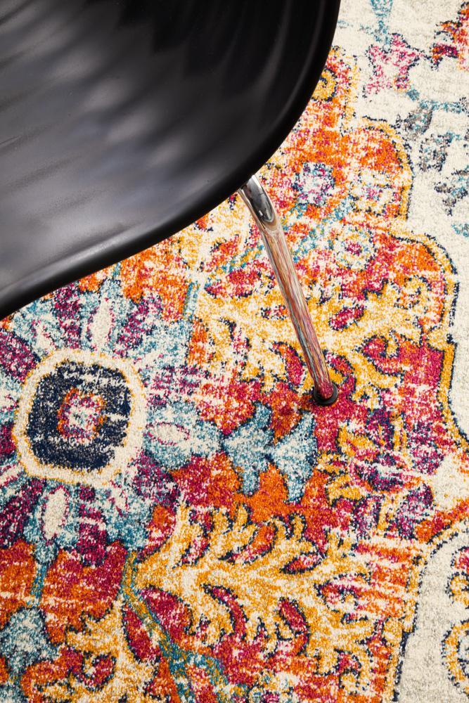 Aziza Transitional Multi-Colour Round Rug