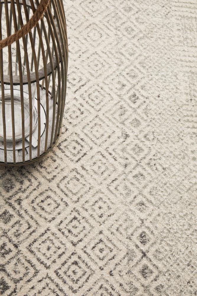 Harper Tribal Diamond Pattern Ivory & Grey Rug