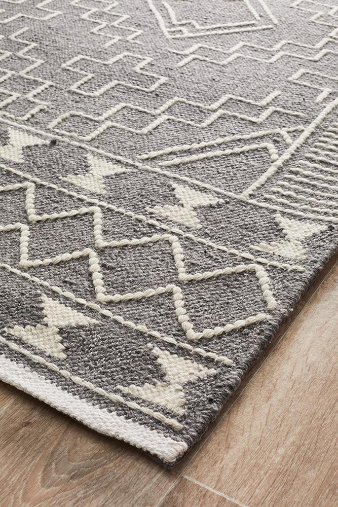 Zara Tribal Grey & White Wool Rug