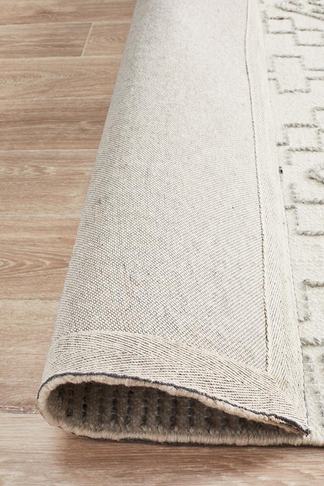 Kenya Tribal Ivory & Grey Wool Rug