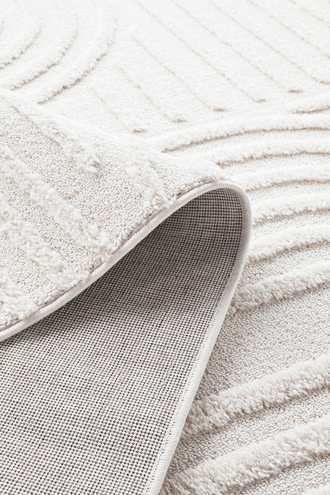 Mari Dior White Arch Pattern Rectangle Rug