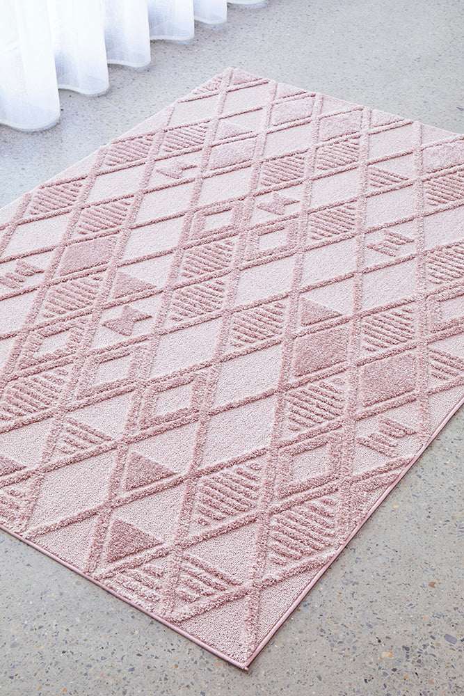 Mari Lisa Pink Diamond Pattern Rectangle Rug