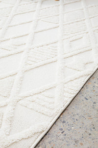 Thumbnail for Mari Lisa White Diamond Pattern Rectangle Rug