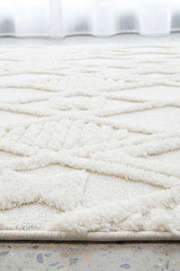 Thumbnail for Mari Lisa White Diamond Pattern Rectangle Rug