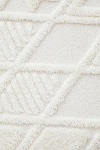 Thumbnail for Mari Lisa White Diamond Pattern Rectangle Rug
