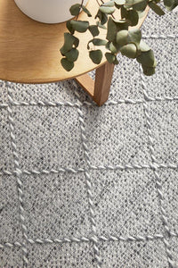 Thumbnail for Noa Grey & White Modern Diamond Pattern Flatweave Wool Rug