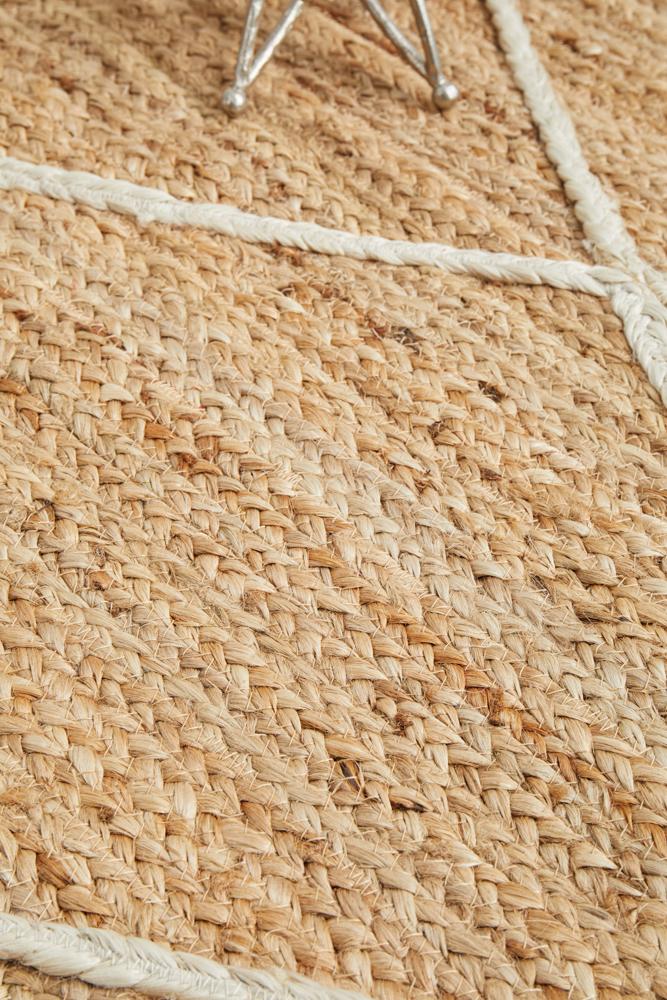 Aanya Natural Diamond Pattern Jute Rug