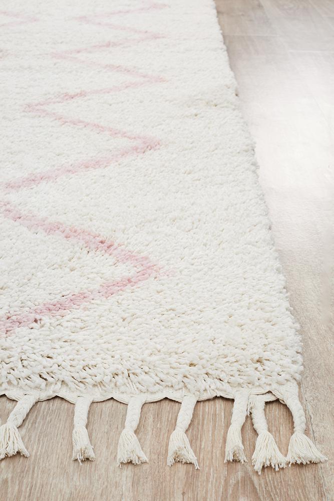 Aliyah Modern White & Pink Fringed Rug