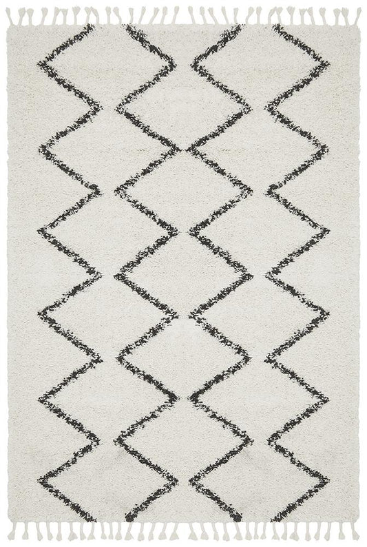 Aliyah Modern White & Black Fringed Rug