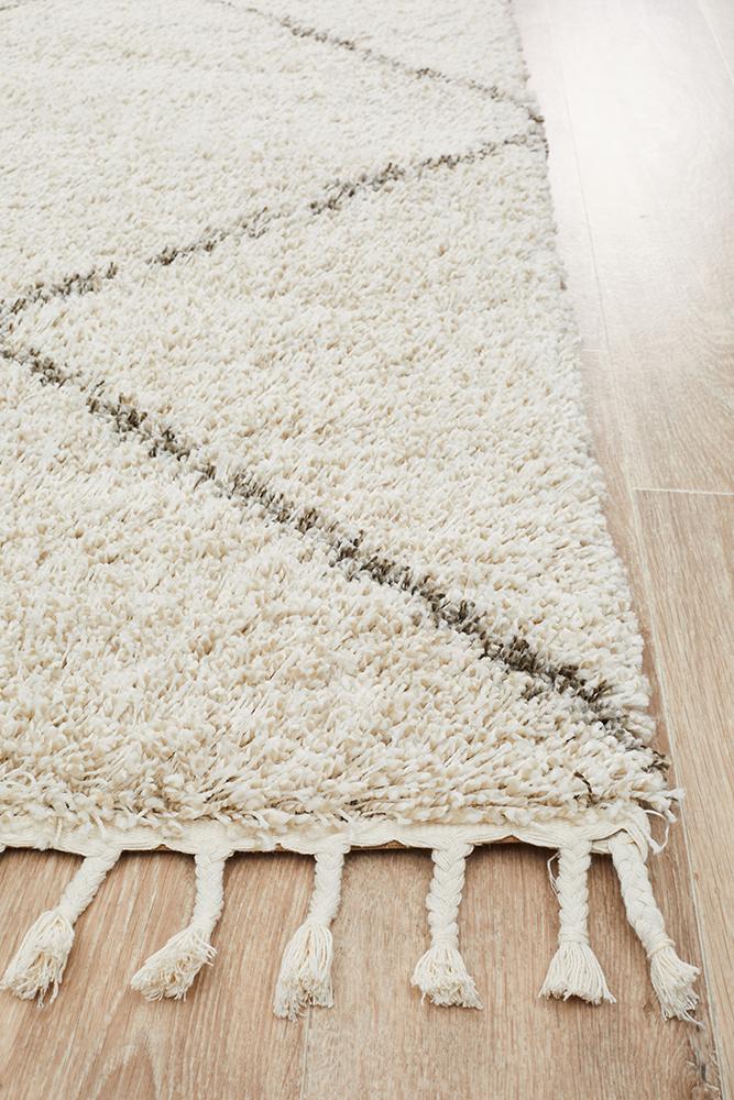 Anisah Modern Natural & Grey Boho Fringed Rug