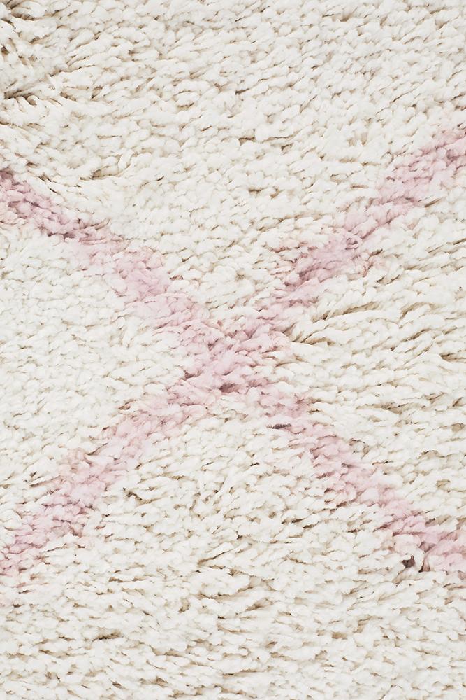 Anisah Modern White & Pink Bohemian Tribal Chic Fringed Rug