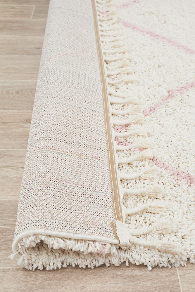 Anisah Modern White & Pink Bohemian Tribal Chic Fringed Rug