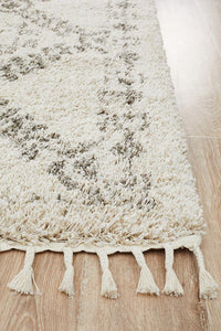 Thumbnail for Chaima Modern Fringed White & Grey Rug