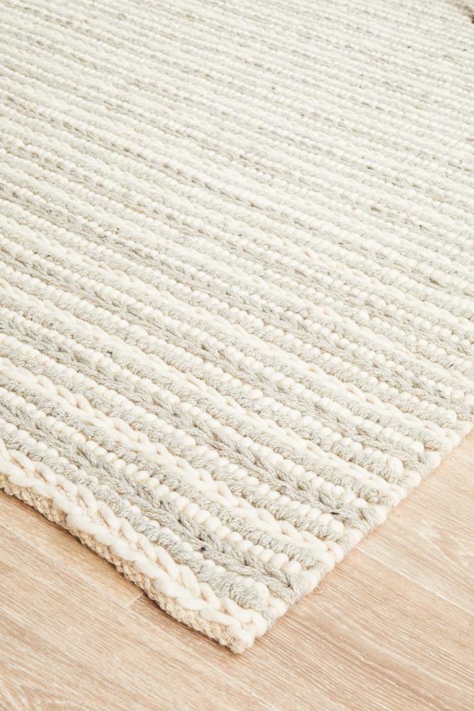 Vera Scandi Grey & White Hand Braided Flatweave Wool Rug