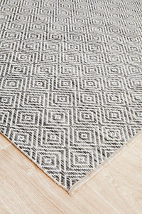 Thumbnail for Milly Outdoor Grey & White Diamond Pattern Rug