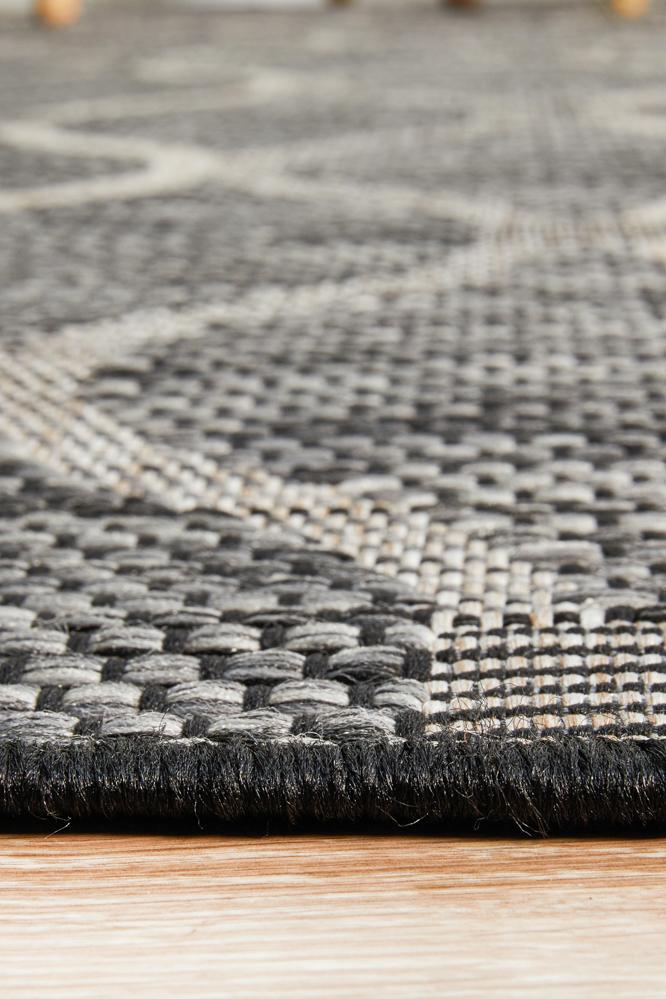Lola Outdoor Black & Grey Patterned Rug
