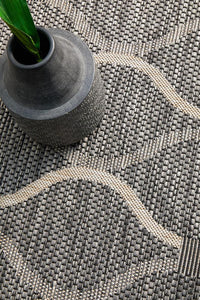 Thumbnail for Lola Outdoor Black & Grey Patterned Rug