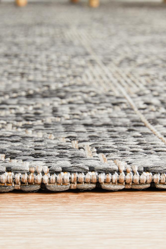 Vera Outdoor Black & Grey Art Deco Pattern Rug