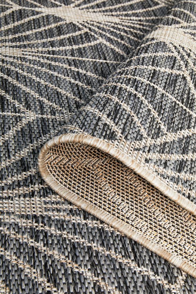 Vera Outdoor Black & Grey Art Deco Pattern Rug