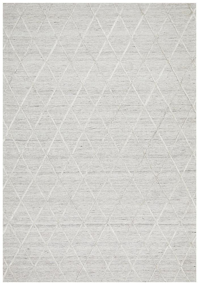 Nevaeh Grey Diamond Pattern Modern Hand Tufted Rug